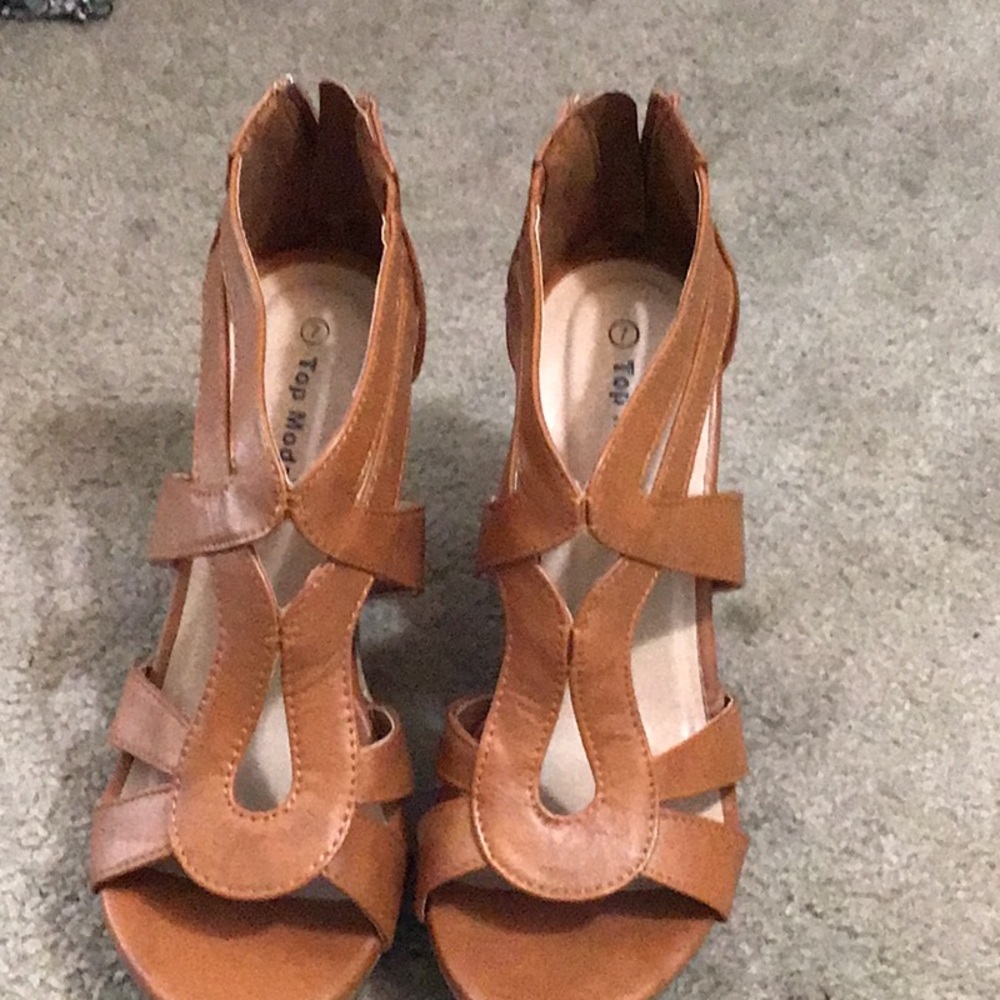 Never worn wedges